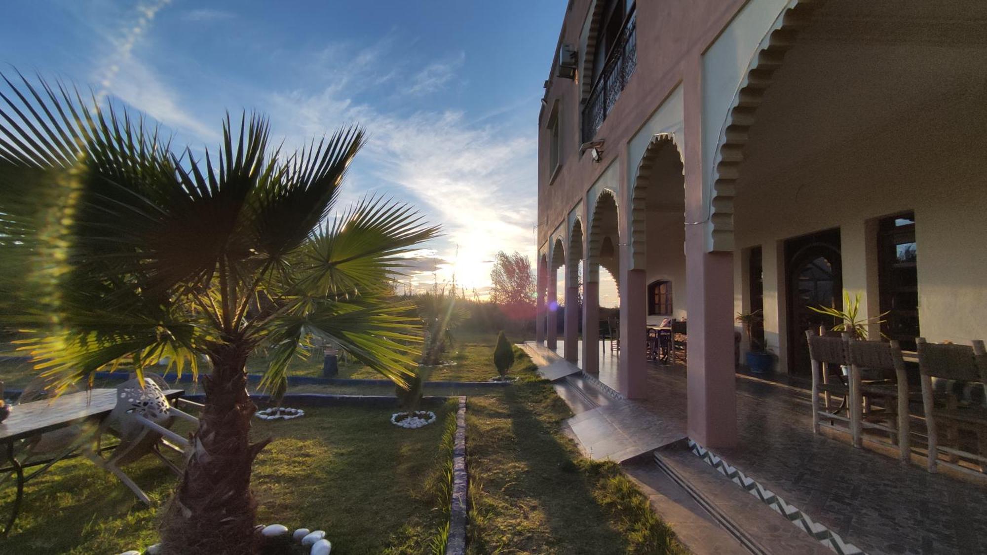 Guest House Qodwa Sidi Abdallah Ghiat Esterno foto