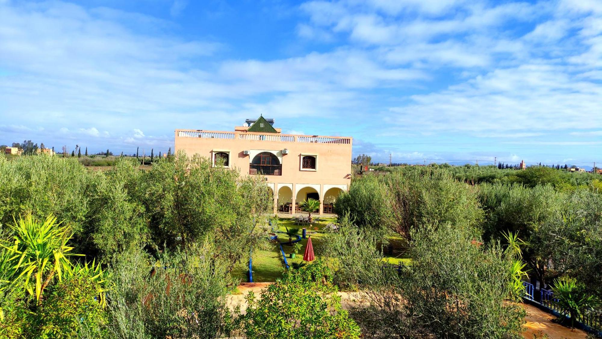 Guest House Qodwa Sidi Abdallah Ghiat Esterno foto