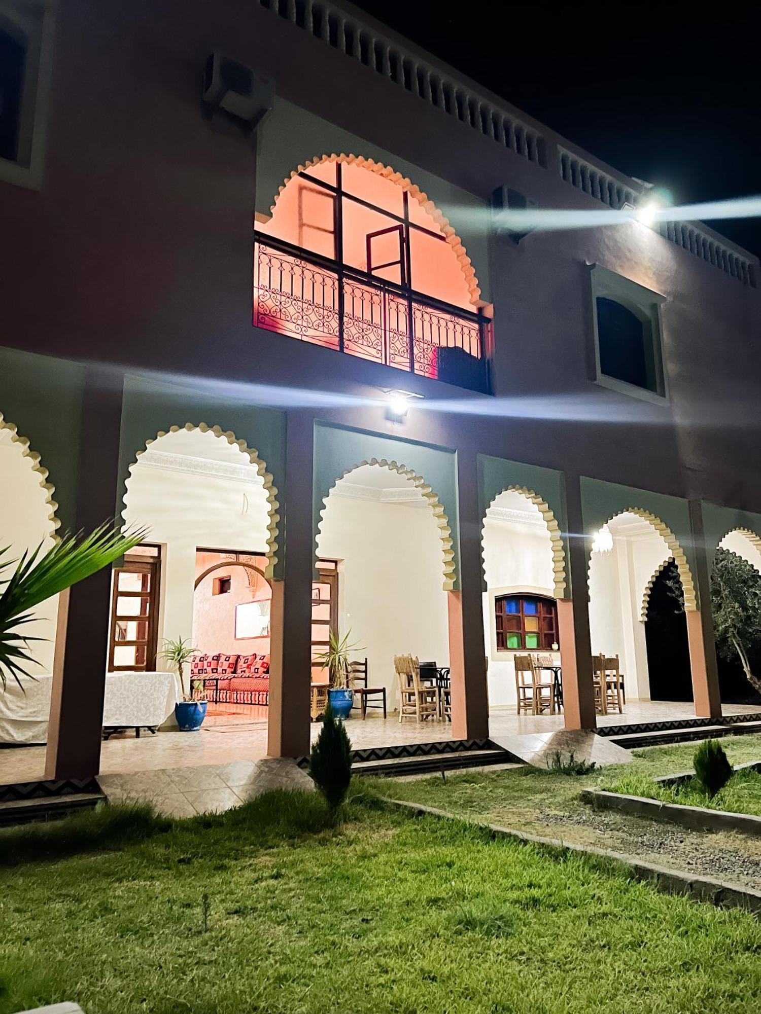 Guest House Qodwa Sidi Abdallah Ghiat Esterno foto