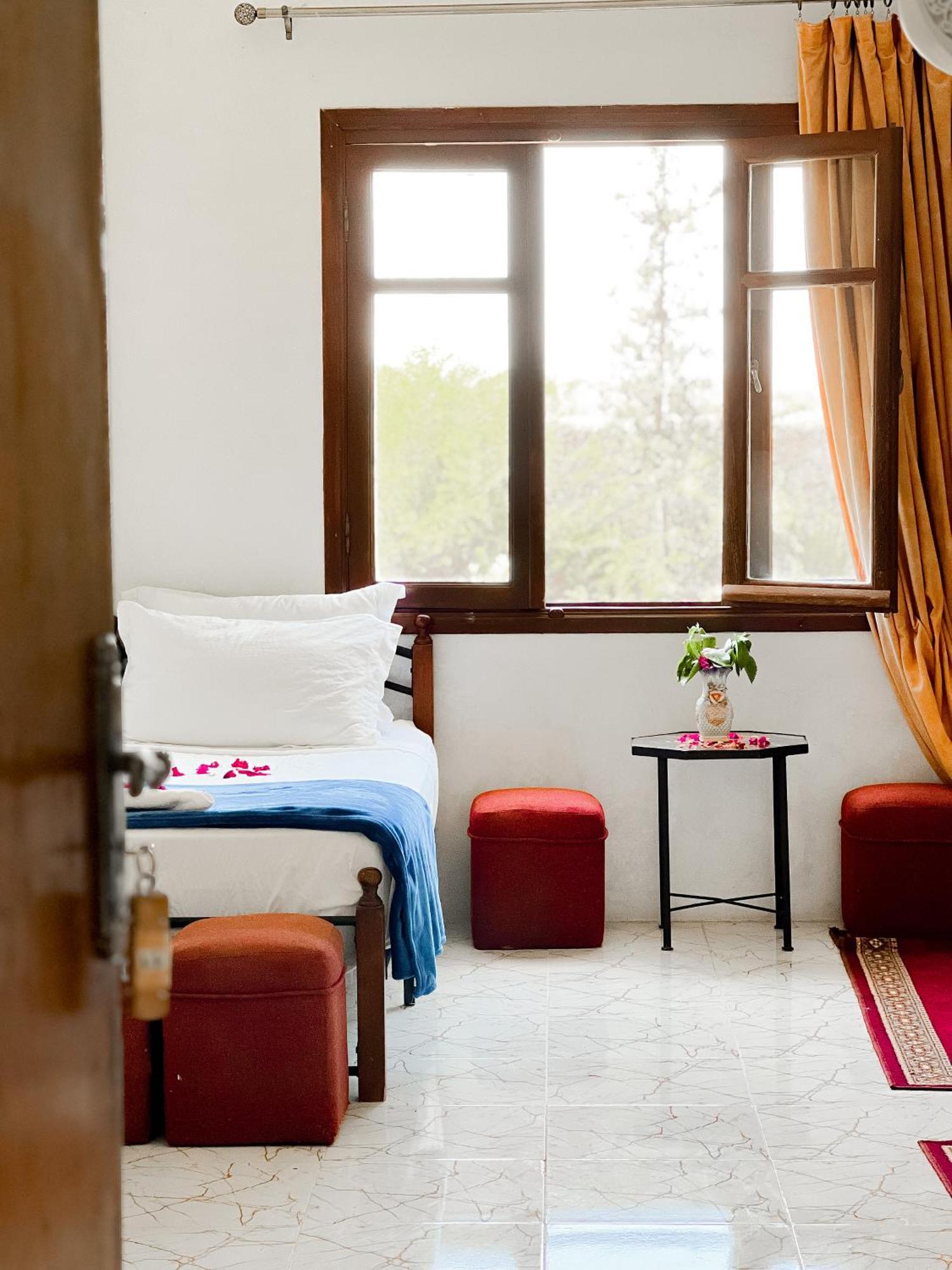 Guest House Qodwa Sidi Abdallah Ghiat Esterno foto
