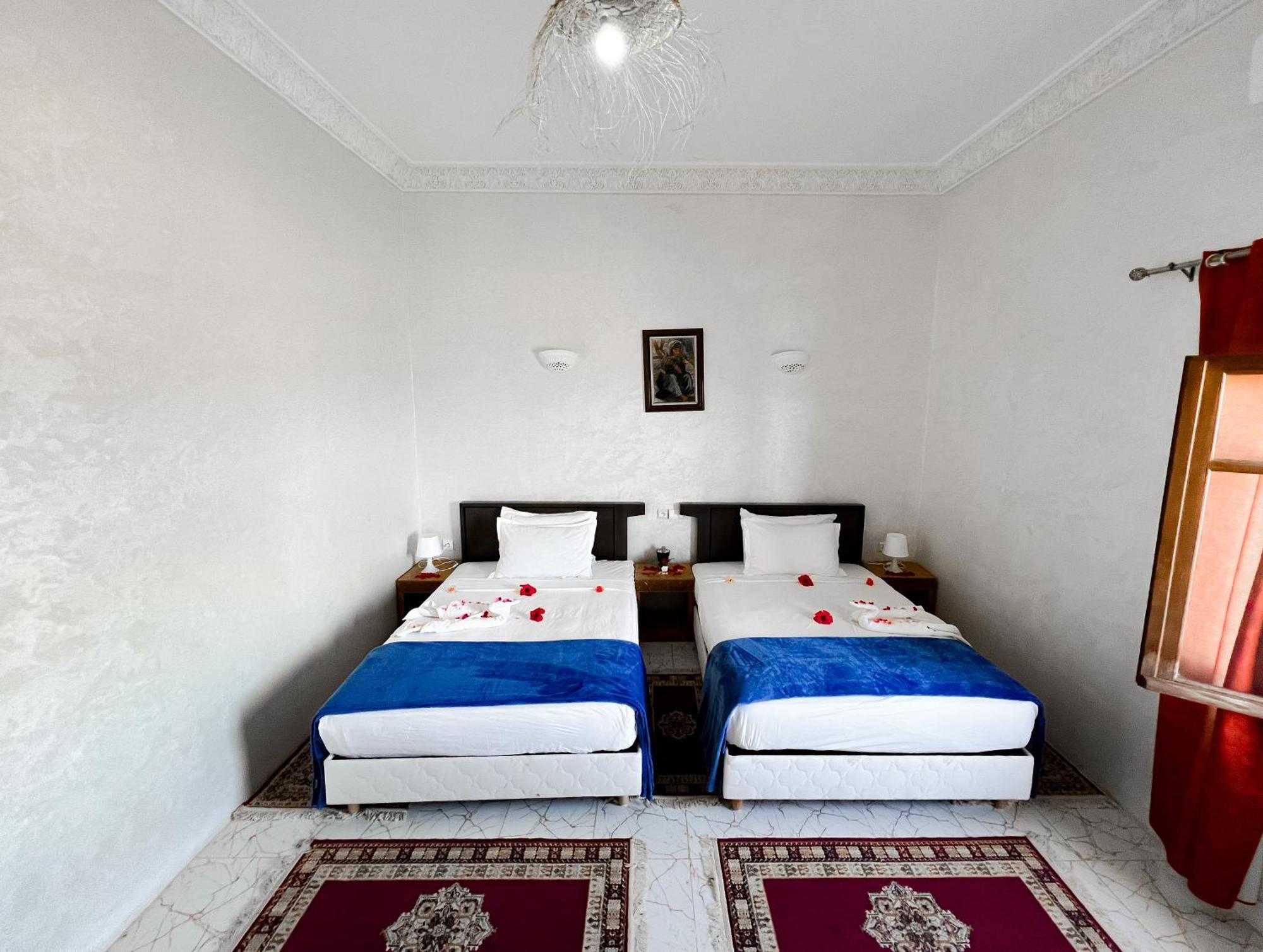 Guest House Qodwa Sidi Abdallah Ghiat Esterno foto